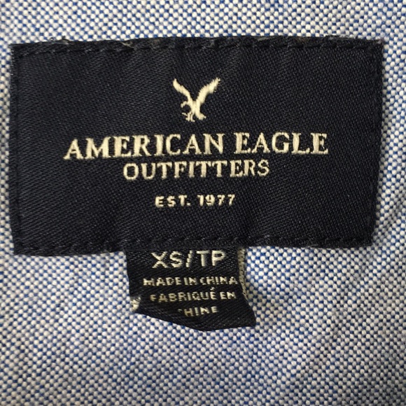 American Eagle Button Down Chambray Shirt XS - Picture 2 of 5